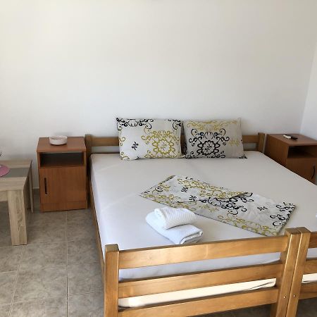 Guest House Ugljevarevic 布德瓦 外观 照片