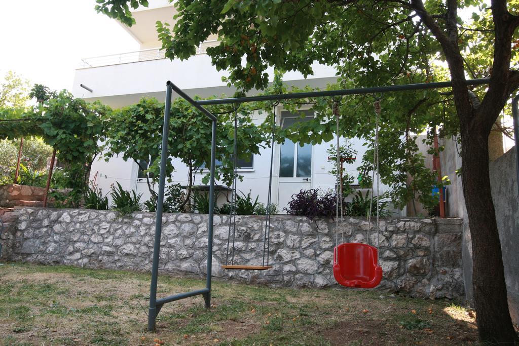 Guest House Ugljevarevic 布德瓦 客房 照片