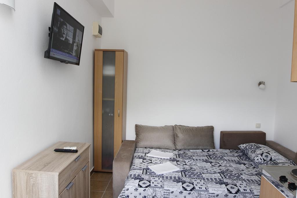 Guest House Ugljevarevic 布德瓦 外观 照片