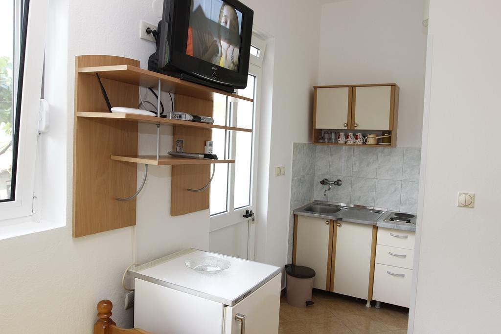 Guest House Ugljevarevic 布德瓦 外观 照片
