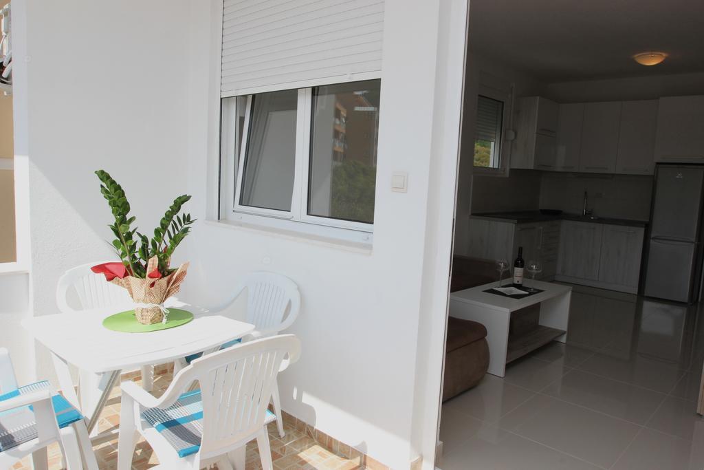 Guest House Ugljevarevic 布德瓦 外观 照片